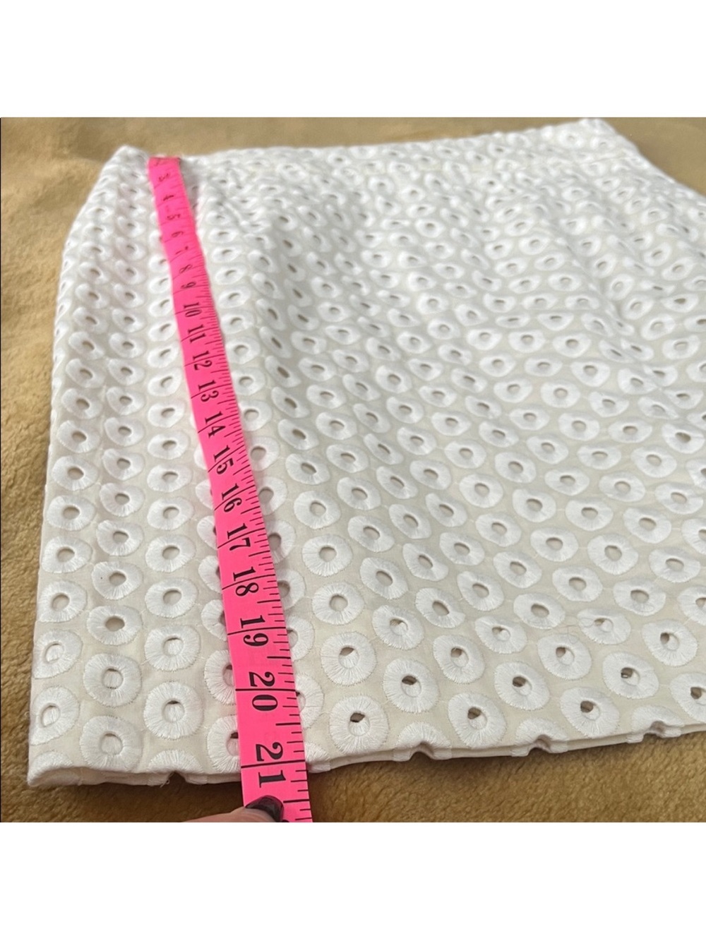 J. Crew | NWT Women’s Size 2P | White Eyelet Pencil Skirt - Picture 7 of 8
